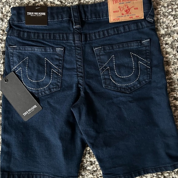 Boys 8, & 10 True Religion Denim shorts,NWT,Relaxed slim,Elastic button Waist - Picture 4 of 6